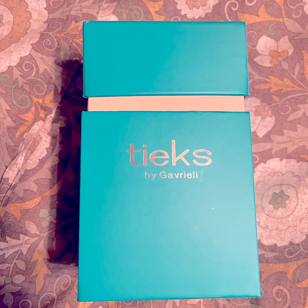 Tieks Chocolate Brown size 9.  Never worn.
